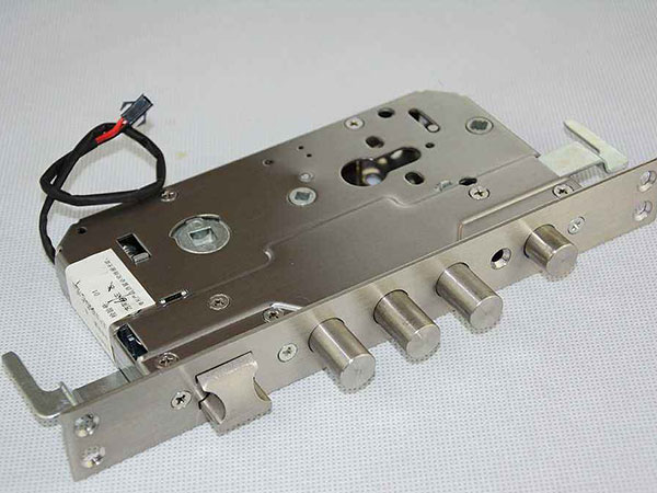 莲湖24小时上门开锁公司