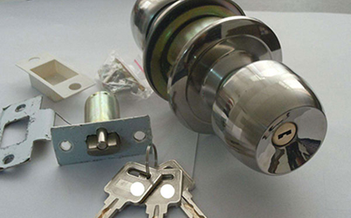 莲湖24小时上门开锁公司