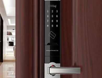 莲湖24小时上门开锁公司