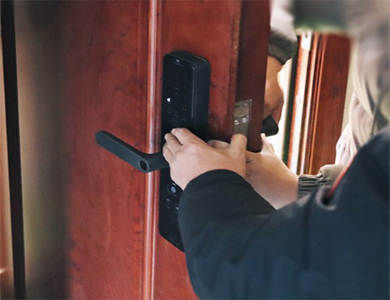 莲湖24小时上门开锁公司
